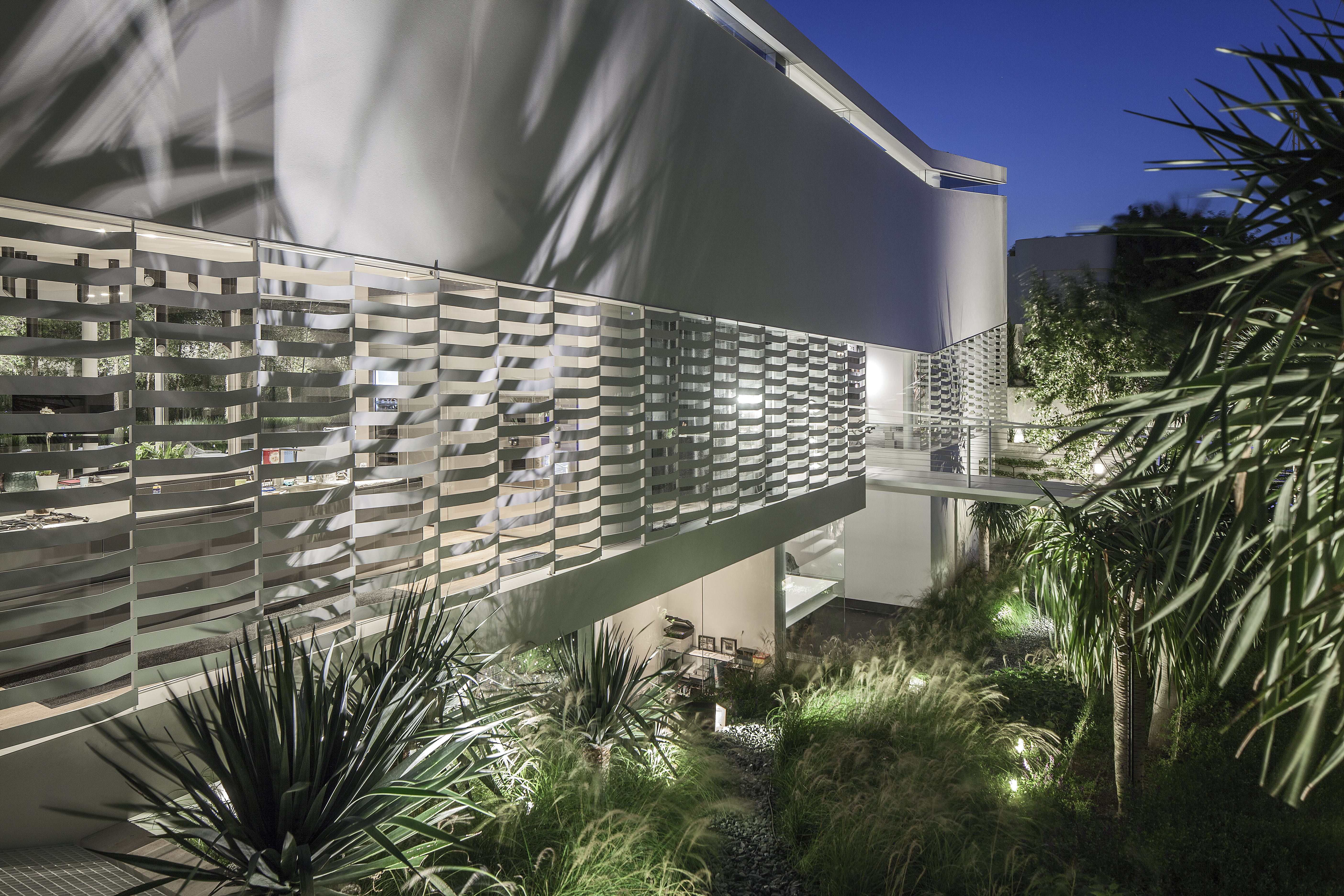 pitsou kedem zefyr life J House design architecture